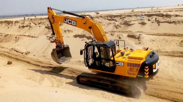 Сдается в аренду гусеничный экскаватор JCB 205